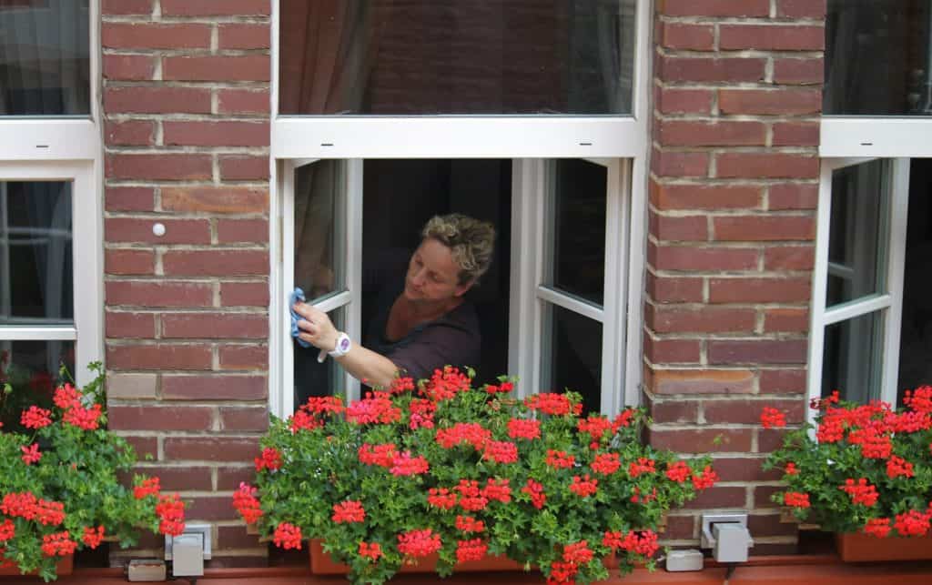 Window washing